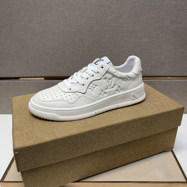 men LV shoes-218